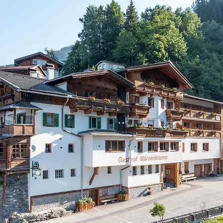 Hotel Maerzenklamm Im Zillertal Stumm