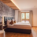 Hotel Hotel Maerzenklamm Stumm Im Zillertal 4*