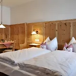 Hotel Maerzenklamm Stumm Im Zillertal