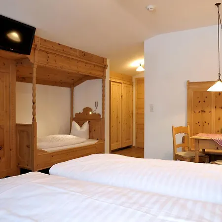 Hotel Maerzenklamm Im Zillertal Stumm