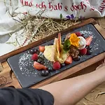 Pensjonat Hotel Maerzenklamm Stumm Im Zillertal Stumm