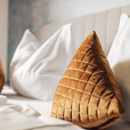 - Maerzenklamm ゲストハウス シュトゥンム