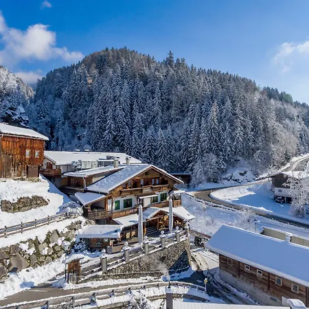 Maerzenklamm Im Zillertal 스텀